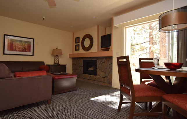 Lodge at Kingsbury Crossing